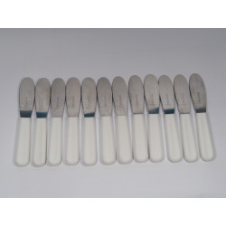 Mundial Tuna/Sandwich Spreader Knife (12 pieces)
